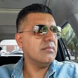 Meet your Posher, Alex